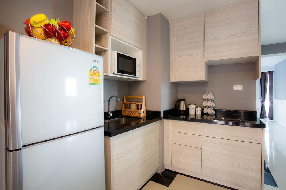 The Capital Resort @ Sukhumvit 50 Bangkok Eksteriør bilde A modern Thai kitchen
