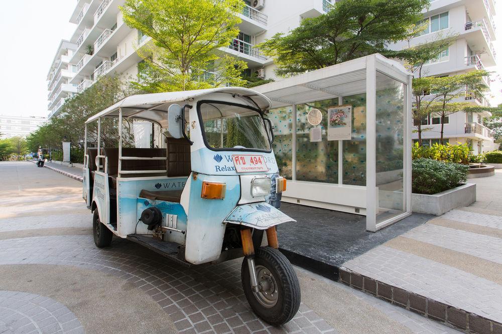 The Capital Resort @ Sukhumvit 50 Bangkok Eksteriør bilde A tuk-tuk in Vietnam